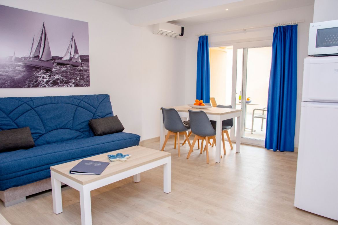 Maribel Apartments · Rooms · Official website